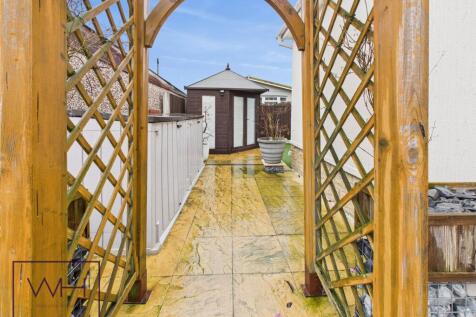 CAM03785G0-PR0319-ST