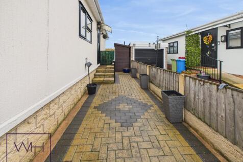 CAM03785G0-PR0319-ST