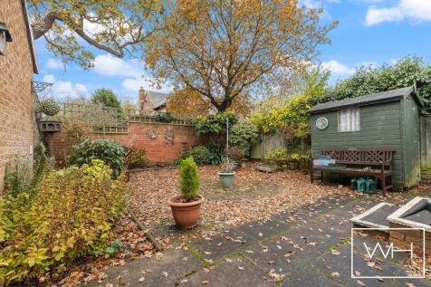 35 Mayfields, Scawth