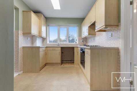 72 Ingleborough Driv