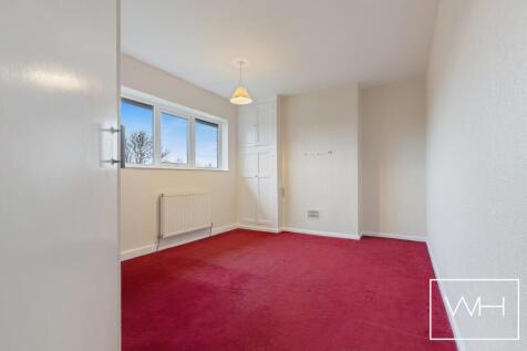 72 Ingleborough Driv