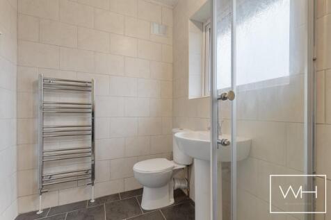 72 Ingleborough Driv