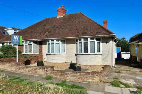 Meadway Crescent 5.jpg