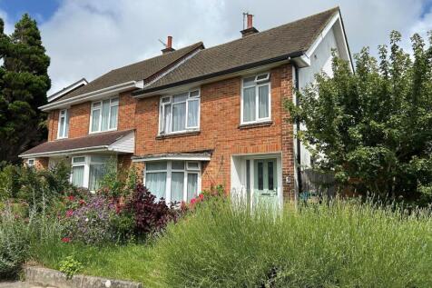 Chichester Close 3 June 25.jpg