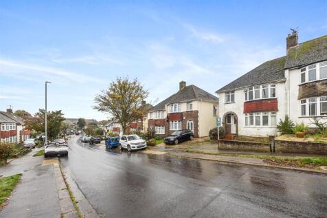 Poplar Avenue 38 street view.jpeg