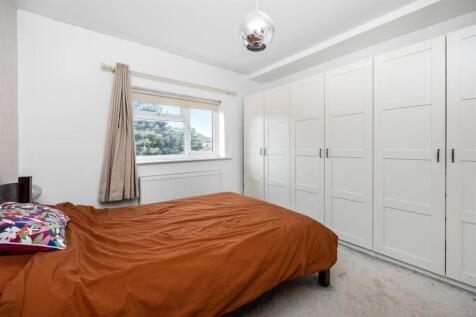 Elm Drive BEDROOM.jpeg