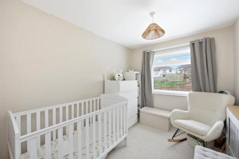 Dean Close 50 BEDROOM 2.jpeg