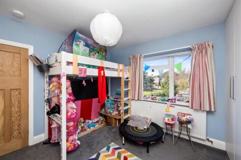 Elm Drive 9 BED 3A.jpeg