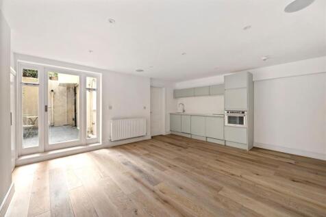 Lansdowne Place 76a LIVING SPACE 2.jpeg