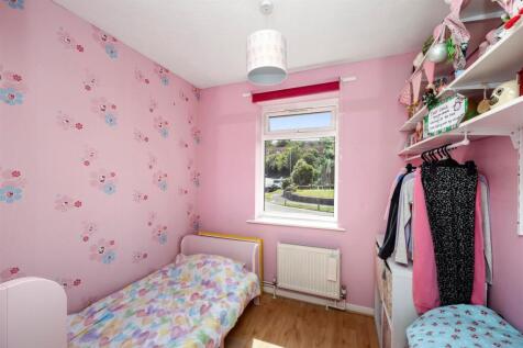 Thornbush Crescent 2 BEDROOM PINK 3.jpeg