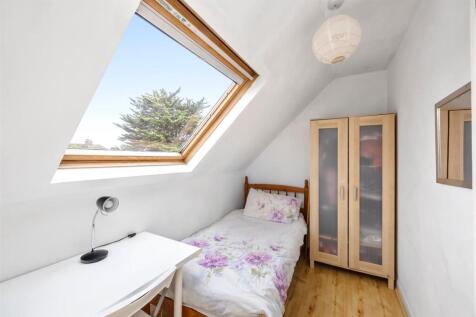 Hangleton Road 85 BEDROOM LOFT.jpeg