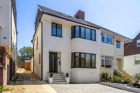 Applesham Avenue 51 FRONT3.jpeg