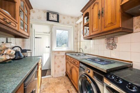 Southdown Road 9 KITCHEN.jpeg