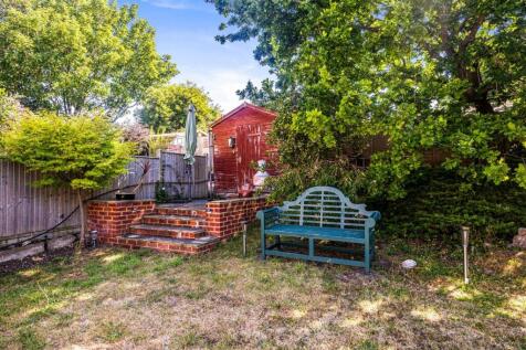 Southdown Road 9 GARDEN 2.jpeg