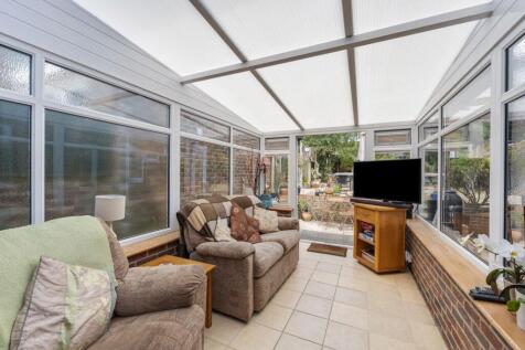 Mile Oak Gardens 30 CONSERVATORY.jpeg