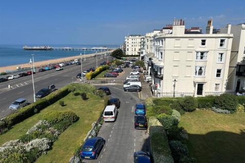 Collingwood House Flat 7 View 3.jpg