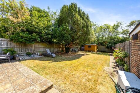 Greenleas 4 GARDEN2.jpeg