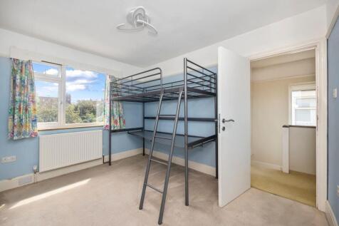 Applesham Avenue 25 BEDROOM BLUE.jpeg