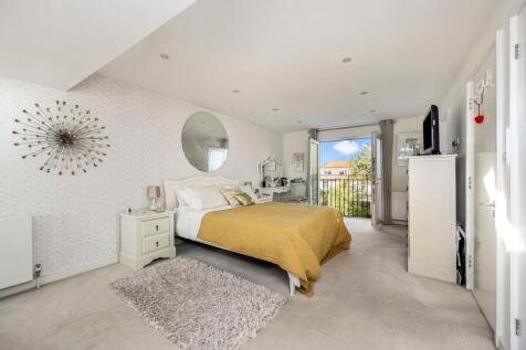 NEW MASTER BEDROOM 2.jpeg