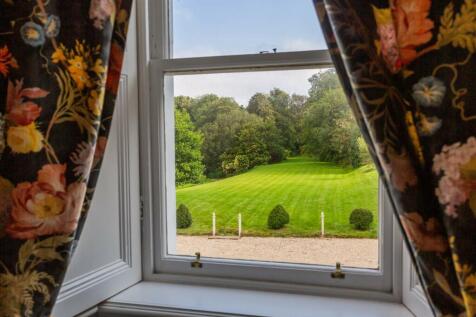 Bedroom 6- Fullarton Suite view