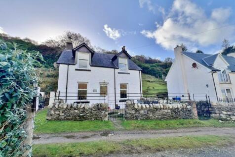 Front of Caladh Beag