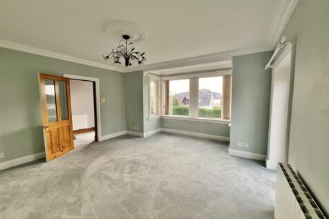 Lounge to hallway