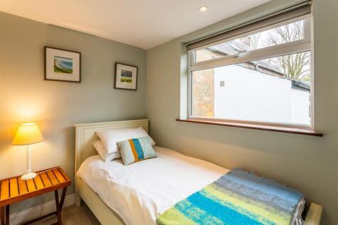 Bed 4 in Ground Floor