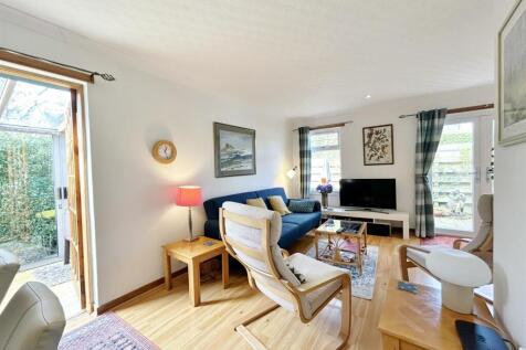 Open plan lounge
