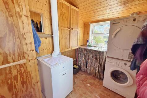 Rear entrance utility