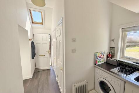 Kitchen to front door