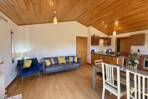 Open plan lounge