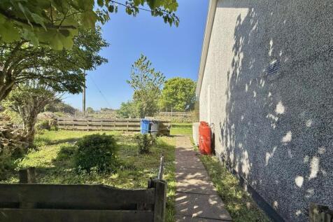Side garden