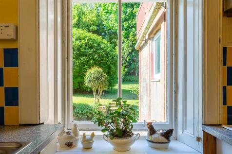 Vesta kitchen view