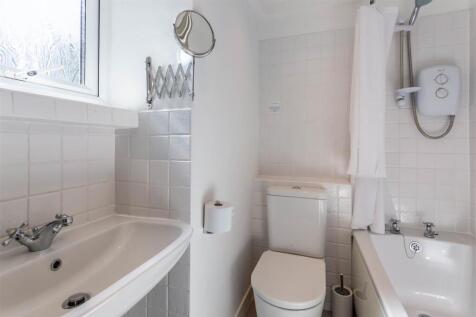 Vesta bathroom