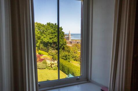 First floor apartment view