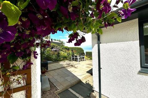 Link to garden area