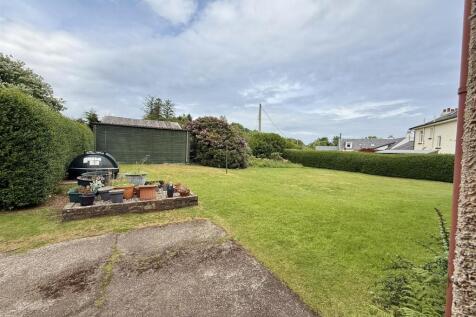 Rear garden from the kitchen