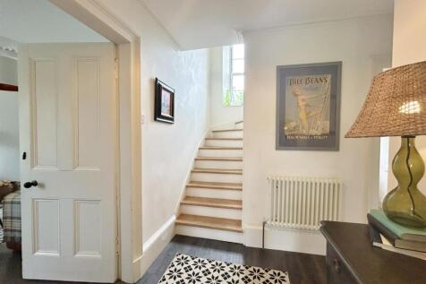 Towards stair