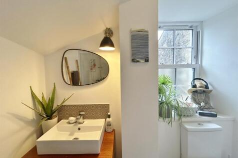 Ground floor shower room