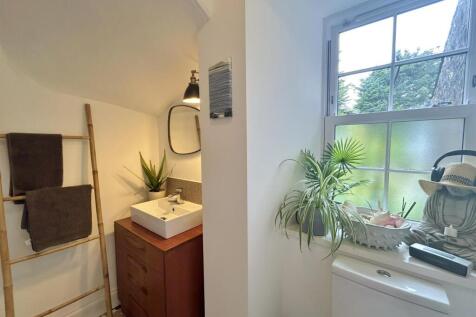 Ground floor shower room