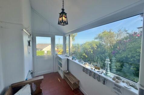 Side Entrance porch