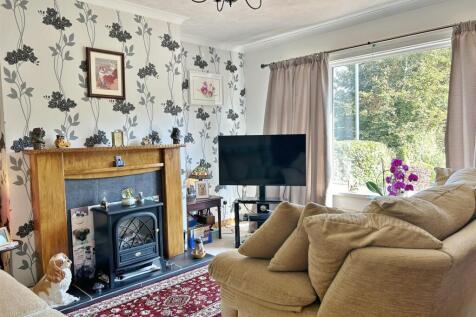 Lounge showing fireplace