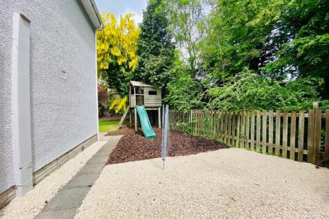 Side garden