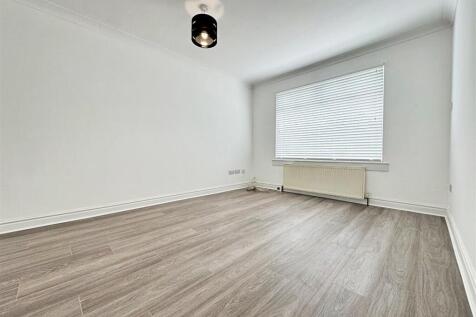Lounge dining area 