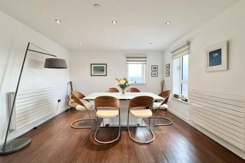 Lounge dining area