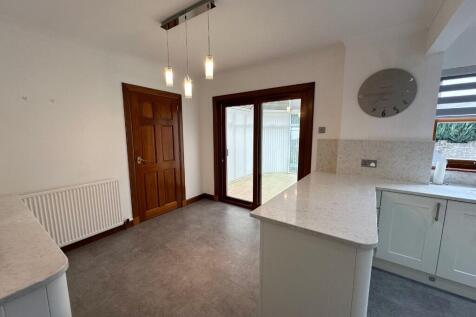 Kitchen dining area 