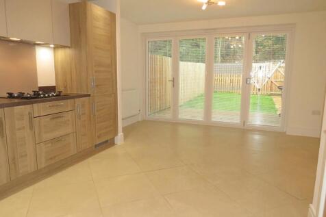 Kitchen/Lounge Area 