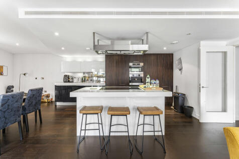Kitchen/Living Room