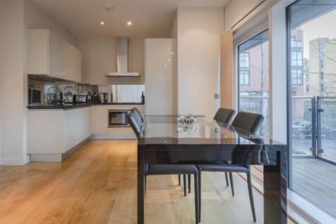 Reception/Kitchen
