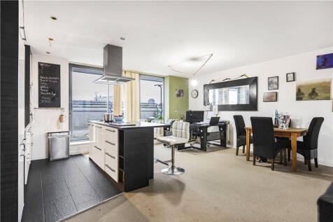 Reception/Kitchen